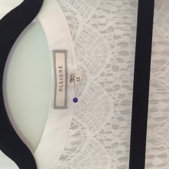 Pleione Button Down Blouse - Picture 2 of 9